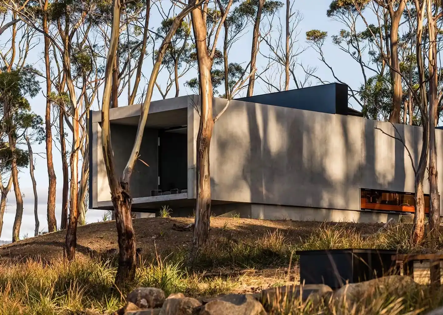 Commanding 300 metres of shoreline along the D'entrecasteaux Channel, Tunnel offers an off-grid retreat on Bruny Island.